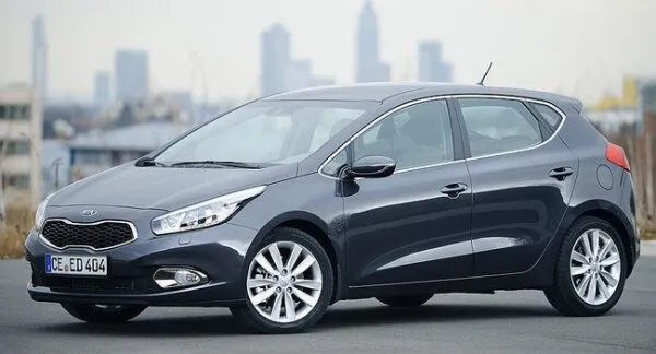 2014 Kia Ceed 1.6L Dizel 128 PS Otomatik Concept Plus Araba