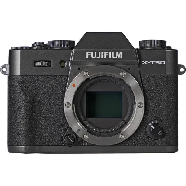 Fujifilm X-T30 Gövde Aynasız Fotoğraf Makinesi