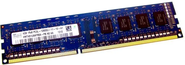 SK Hynix HMT451U6AFR8A-PB 4 GB 1600 MHz DDR3 Ram