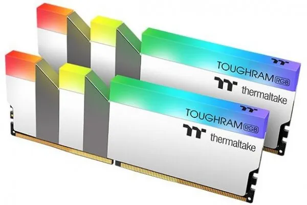Thermaltake Toughram RGB (R022D408GX2-3200C16A) 16 GB 3200 MHz DDR4 Ram