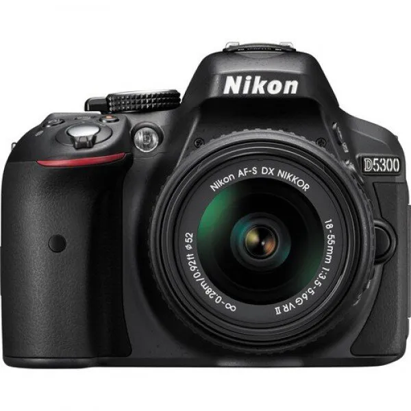 Nikon D5300 18-55mm DSLR Fotoğraf Makinesi