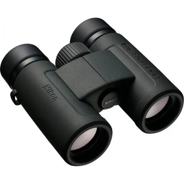 Nikon Prostaff P3 8x30 Çatı Dürbün
