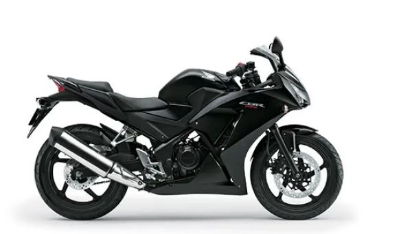 Honda CBR 250R Motosiklet