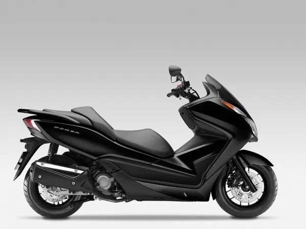 Honda NSS300A Forza ABS Motosiklet
