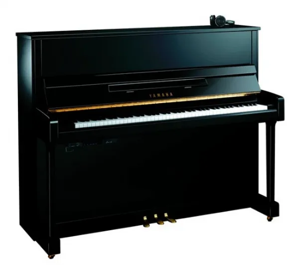 Yamaha B3E Piyano