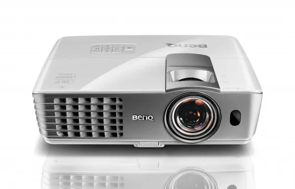 BenQ W1080ST+ DLP Projeksiyon