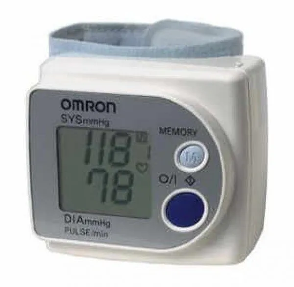 Omron RX3 (HEM-640-E) Tam Otomatik Tansiyon Aleti